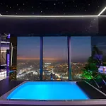 Apartamenty Quorum Z Jacuzzi Z Widokiem Na Odre By Bqqk Appartamento Breslavia