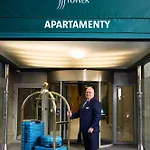 Appartamento Apartamenty Quorum Z Jacuzzi Z Widokiem Na Odre By Bqqk Breslavia