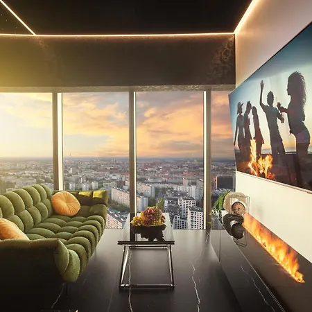 Sky Tower Z Jakuzzi Przy Oknie *