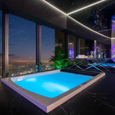 아파트 Sky Tower Z Jakuzzi Przy Oknie *