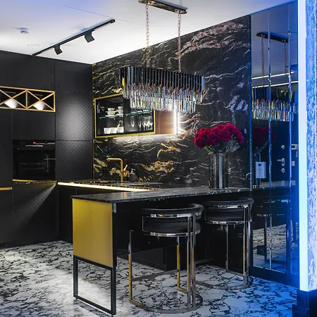 아파트 Sky Tower Z Jakuzzi Przy Oknie