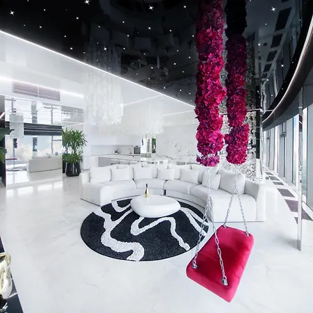 아파트 Sky Tower Z Jakuzzi Przy Oknie 브로츠와프