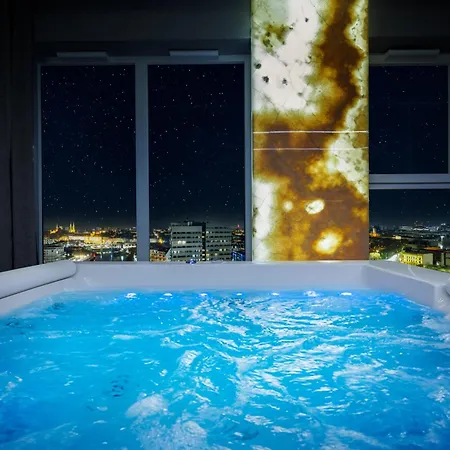 Apartmán Quorum Z Jacuzzi Z Widokiem Na Odre By Bqqk Vratislav