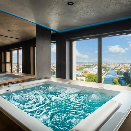 Quorum Z Jacuzzi Z Widokiem Na Odre By Bqqk Apartmán Vratislav