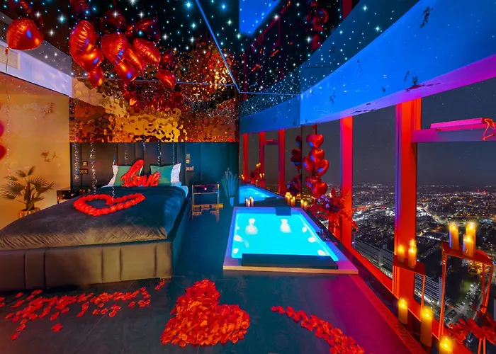 Sky Tower Z Jakuzzi Przy Oknie * فروتسواف