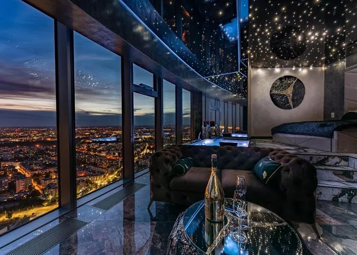شقة Sky Tower Z Jakuzzi Przy Oknie